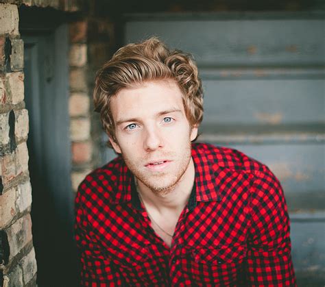 Andrew belle - Andrew Belle is a singer-songwriter who creates atmospheric and melodic indie pop music. On his YouTube channel, you can watch his official music videos, listen to his albums and singles, and ...